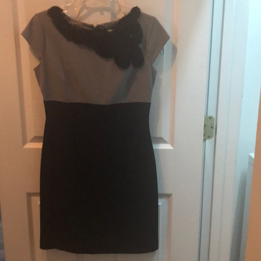Two color sheath dress with neck accent